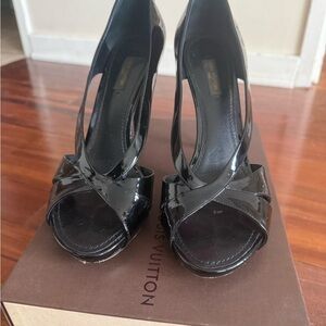 Louis Vuitton Glossy Black Strappy Heels